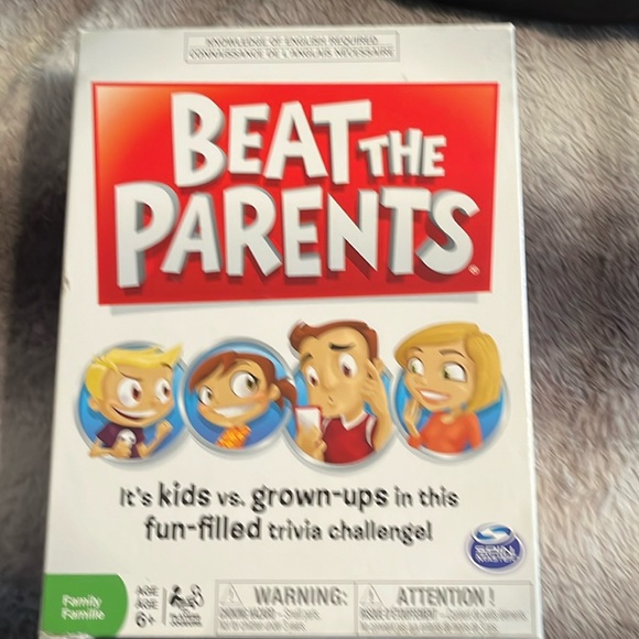 Board game - Picture 1 of 2
